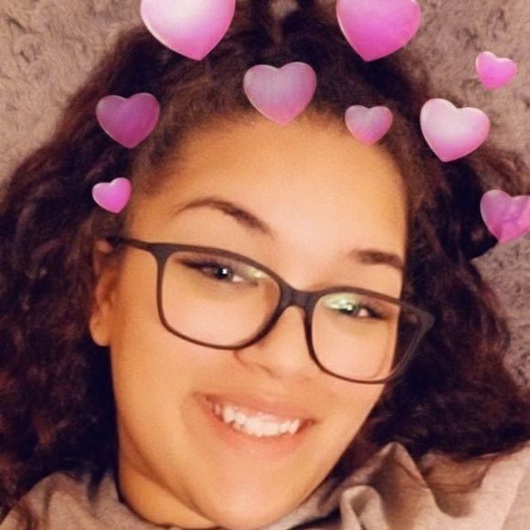 Meet your Posher, Jayda - Picture 1 of 1